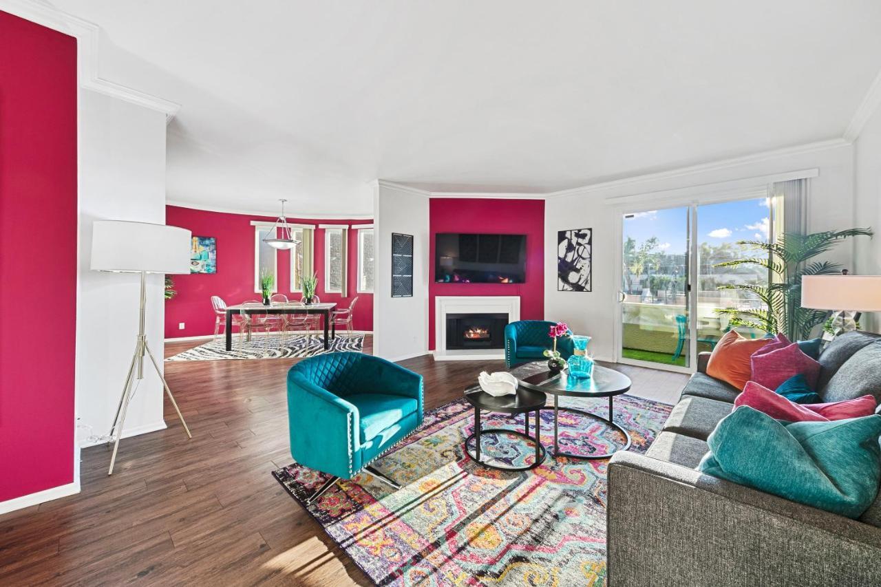 Beverly Hills Chic 2 Bed 2Bath With Patio And Parking 309 Los Angeles Eksteriør billede